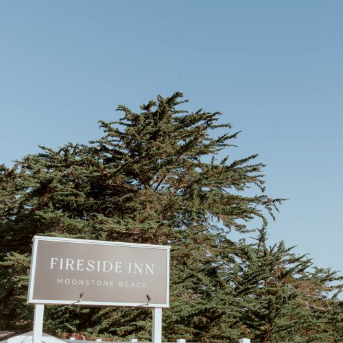 Fireside Inn on Moonstone Beach